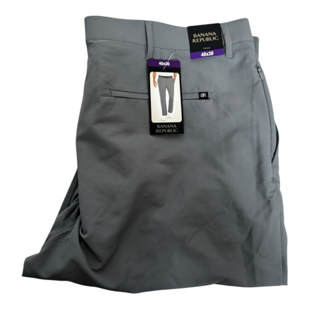 Banana Republic Men’s Casual Travel Pants  -‎ Grey Lightweight Polyester